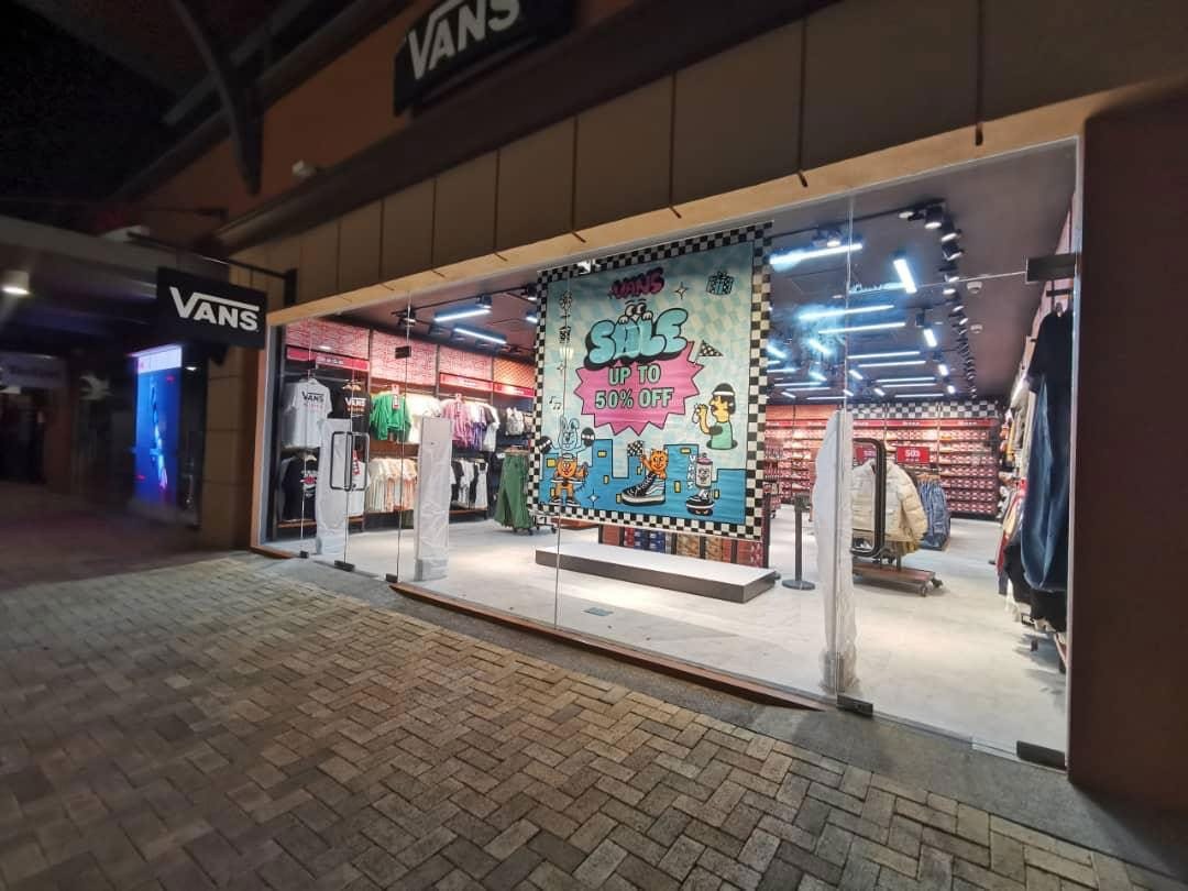 Vans, Johor Premium Outlet